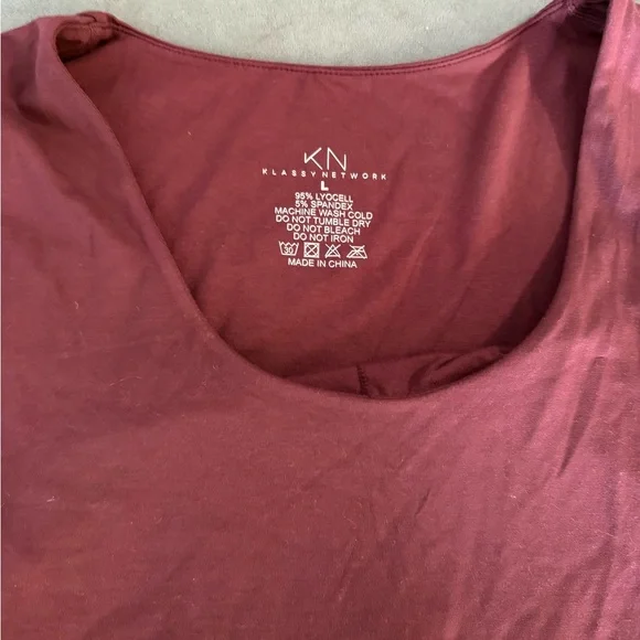 Women's Burgundy Long Sleeve Top - Picture 2 of 3